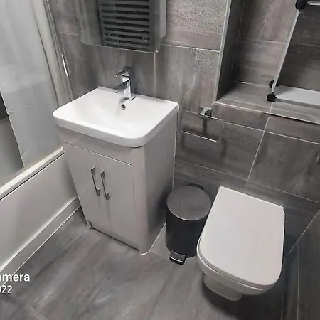 Central Apartment, Kings Cross 6 Mins Walk Londen Buitenkant foto