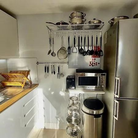 Central Apartment, Kings Cross 6 Mins Walk Londen Buitenkant foto